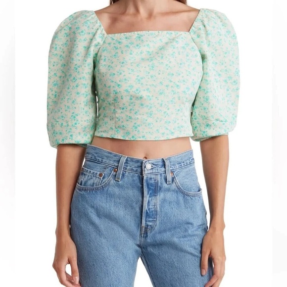 Levi’s The Statement Blouse Mint Cream Top NWT- Small - Picture 1 of 5